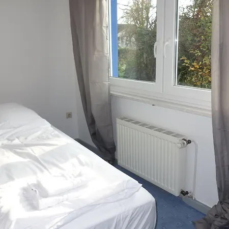 Tolstov - 3 With Garden - 20 Min Messe Dus & Airport Dus Meerbusch