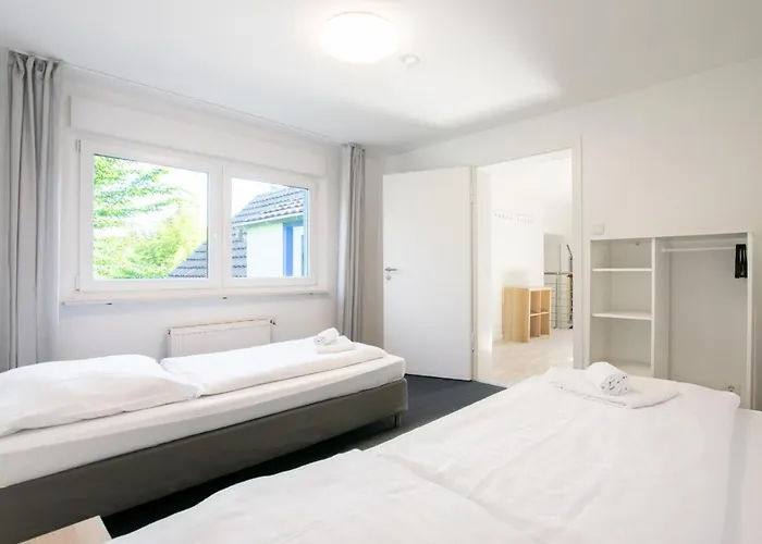 Lejlighed Tolstov - 3 With Garden - 20 Min Messe Dus & Airport Dus