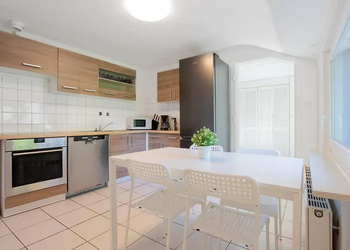 Tolstov - 3 With Garden - 20 Min Messe Dus & Airport Dus * Meerbusch