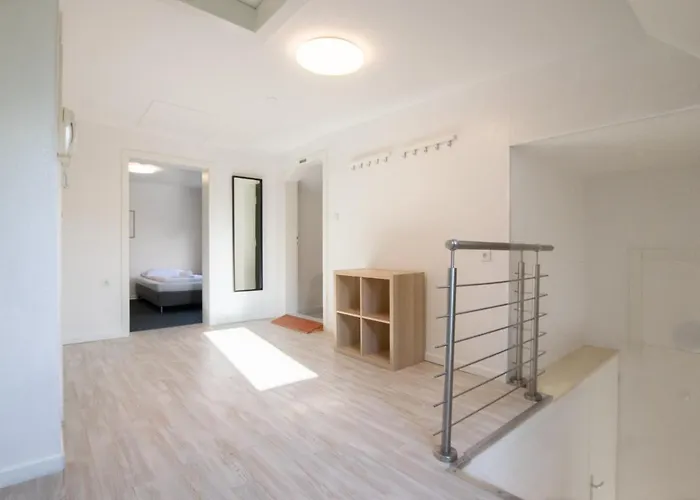 Tolstov - 3 With Garden - 20 Min Messe Dus & Airport Dus Meerbusch