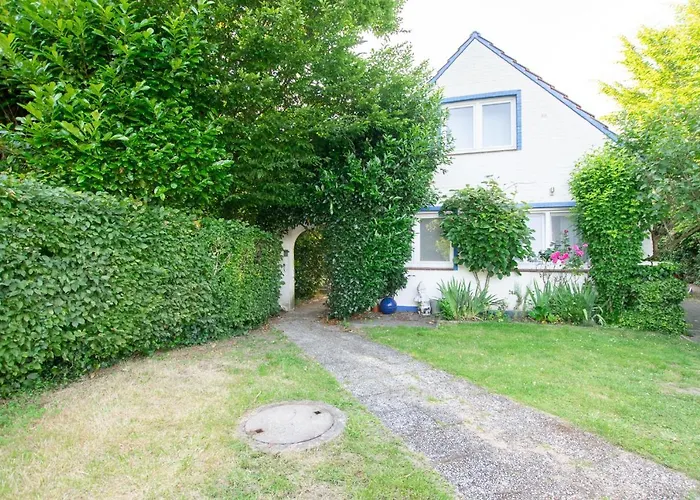 Lejlighed Tolstov - 3 With Garden - 20 Min Messe Dus & Airport Dus