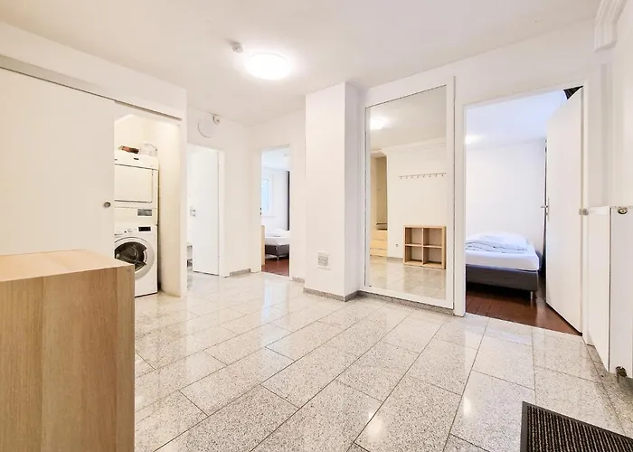 Tolstov - 3 With Garden - 20 Min Messe Dus & Airport Dus Lejlighed *