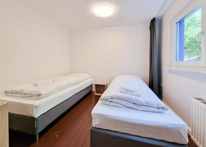 Tolstov - 3 With Garden - 20 Min Messe Dus & Airport Dus * Meerbusch