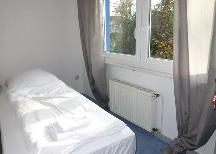 Tolstov - 3 With Garden - 20 Min Messe Dus & Airport Dus Meerbusch