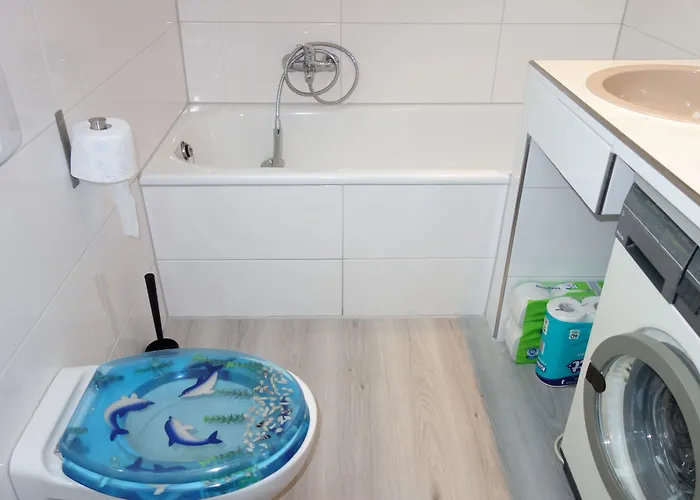 Lejlighed Tolstov - 3 With Garden - 20 Min Messe Dus & Airport Dus *