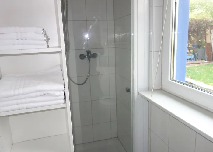 Tolstov - 3 With Garden - 20 Min Messe Dus & Airport Dus Lejlighed