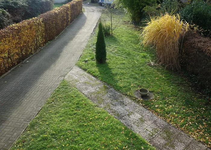 Tolstov - 3 With Garden - 20 Min Messe Dus & Airport Dus Lejlighed Meerbusch